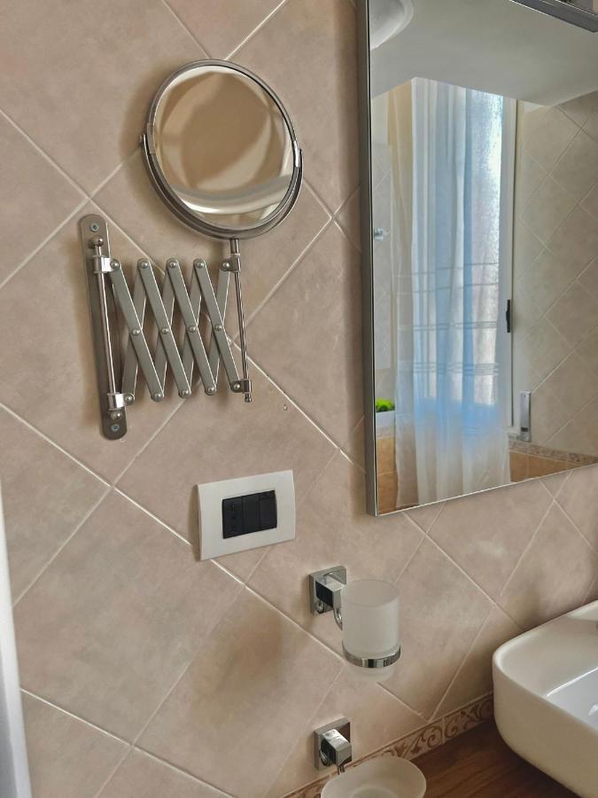 Zara - Free Parking Appartement Napels